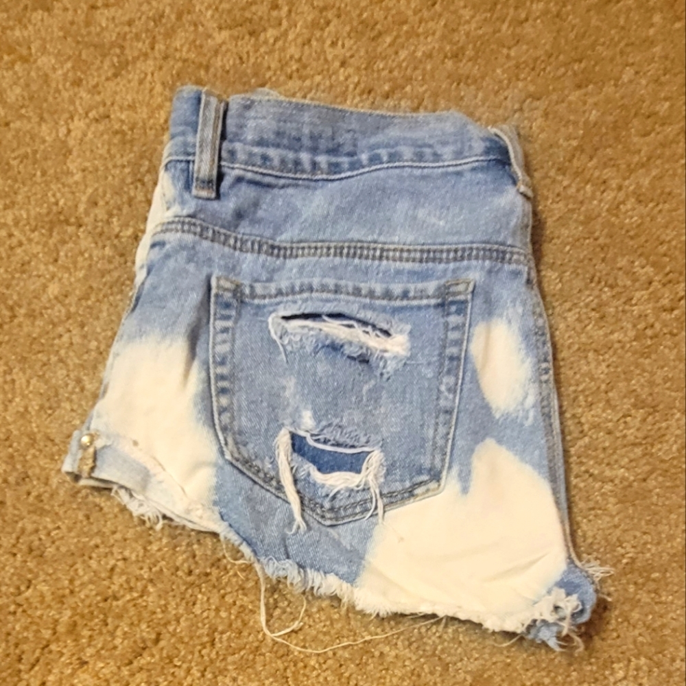 Bullhead shorts